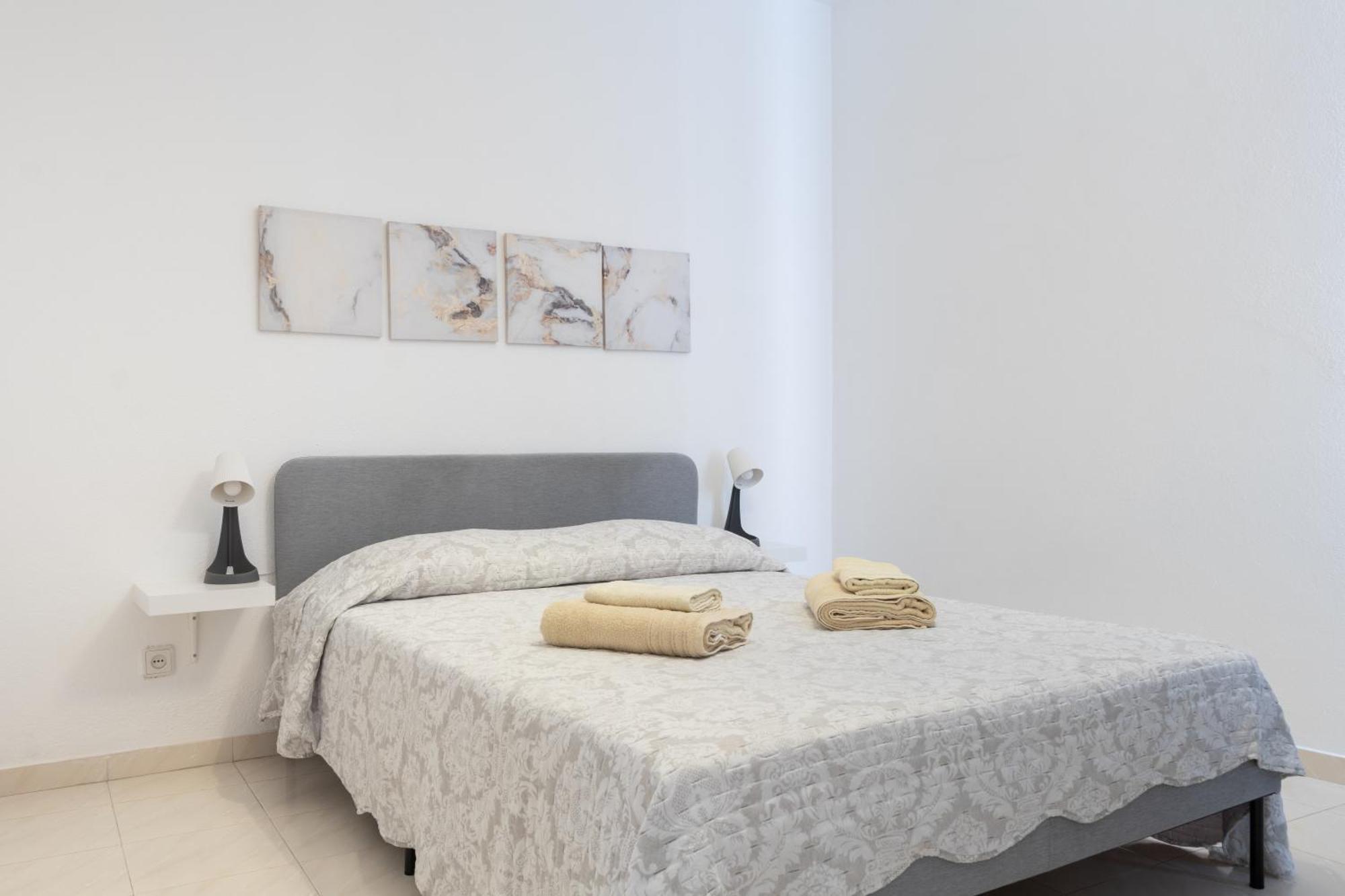 Blife Martinya House - Private Rooms And Apartments Olhão Eksteriør billede