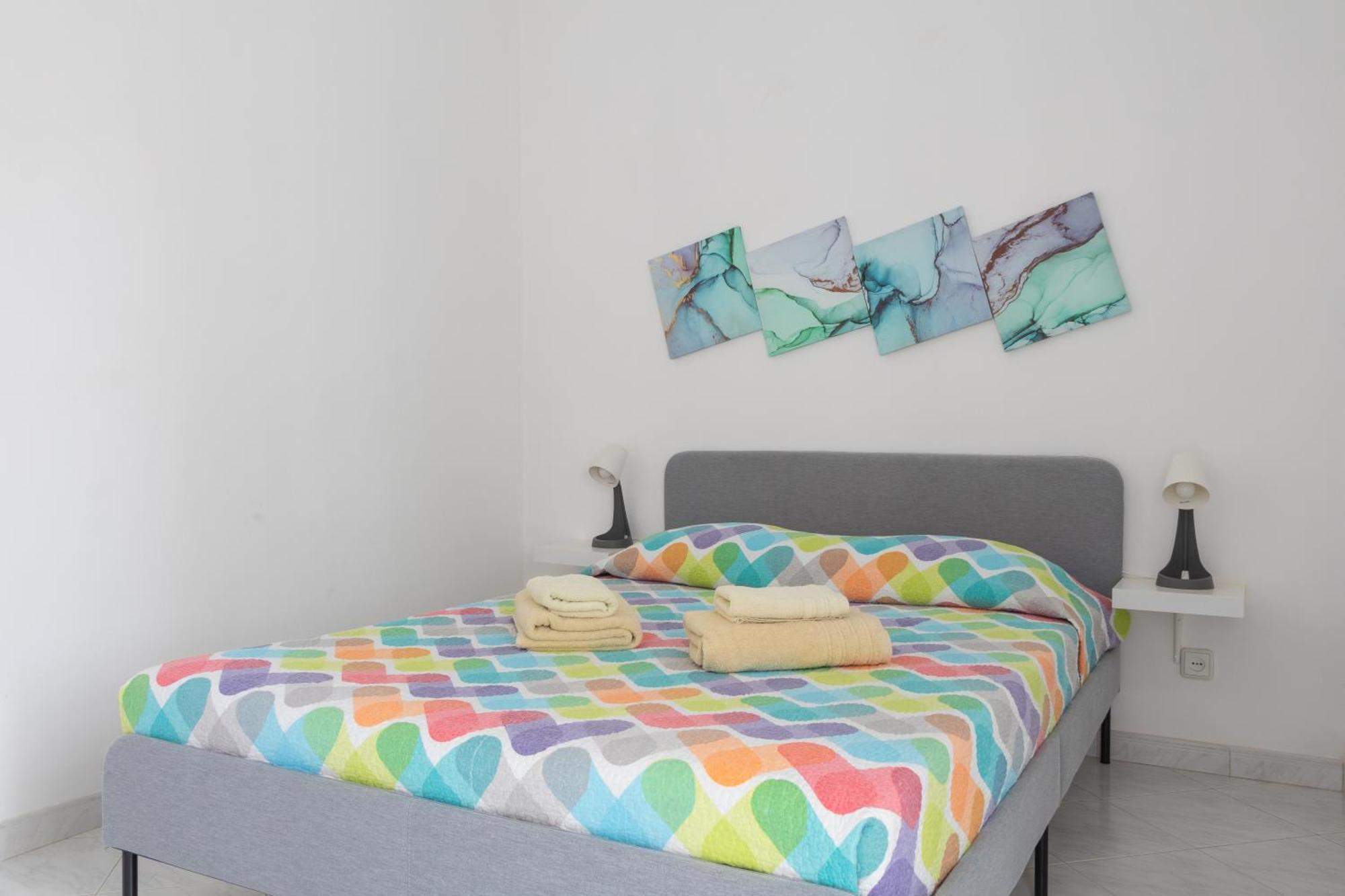 Blife Martinya House - Private Rooms And Apartments Olhão Eksteriør billede