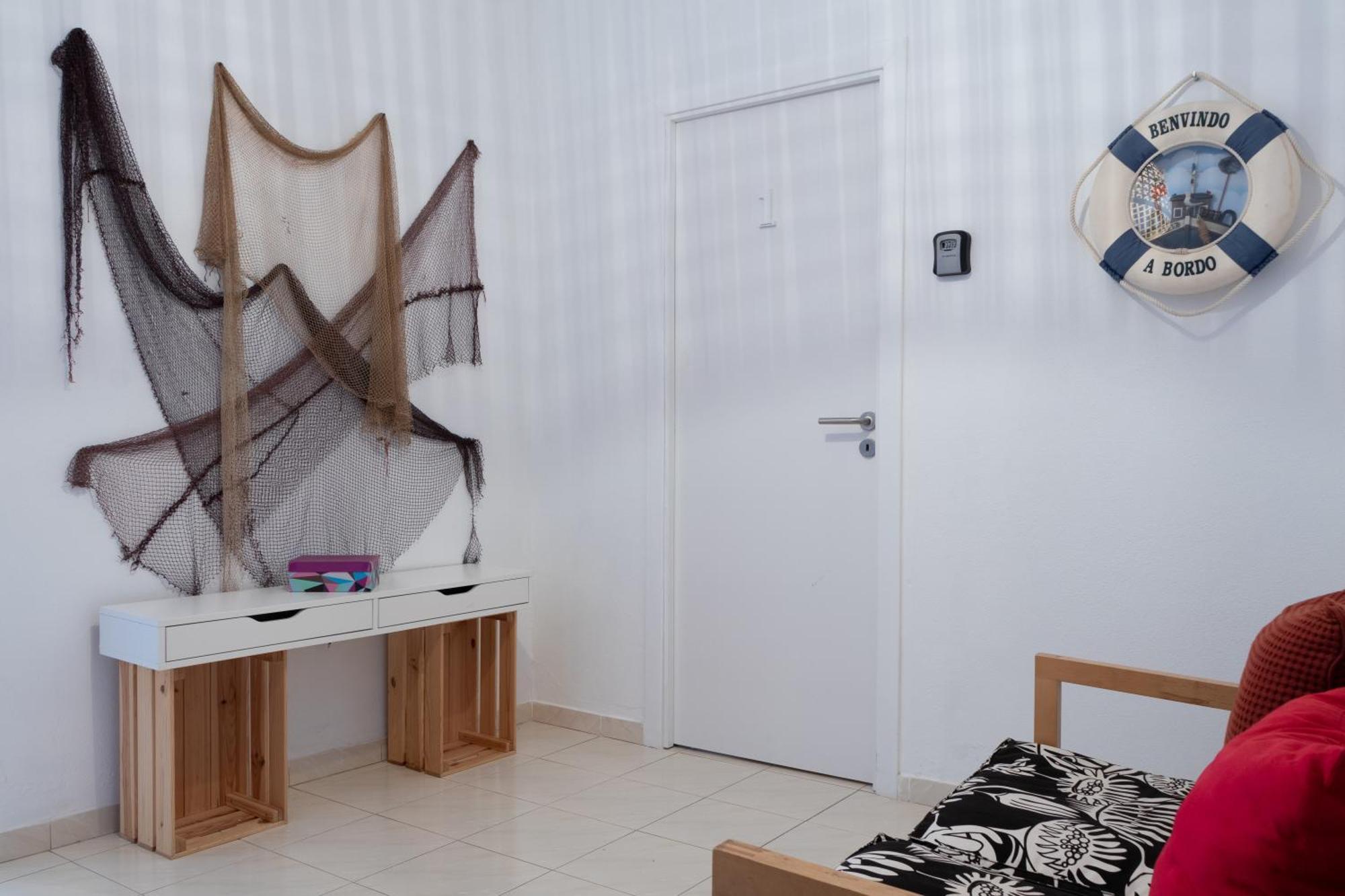 Blife Martinya House - Private Rooms And Apartments Olhão Eksteriør billede