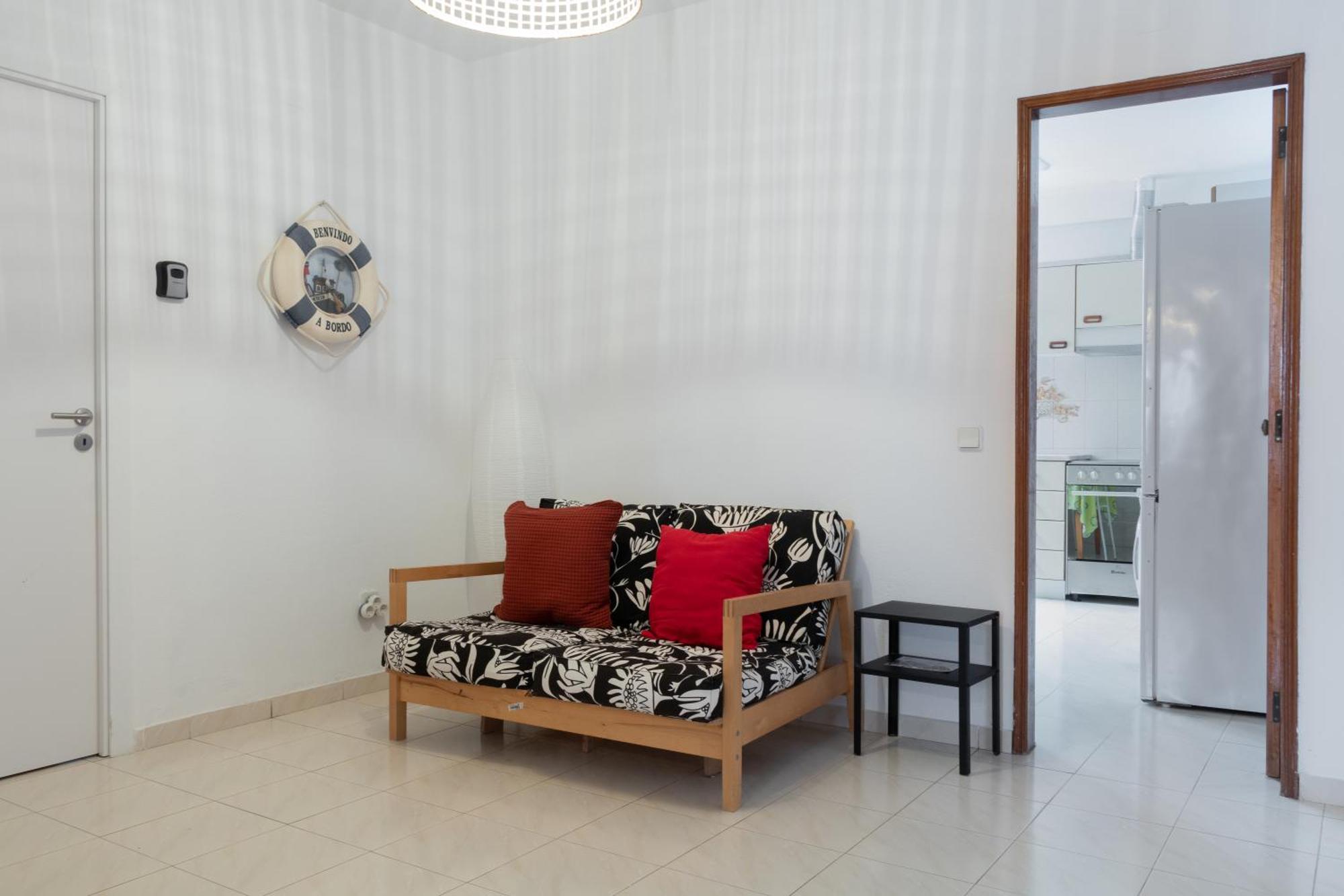 Blife Martinya House - Private Rooms And Apartments Olhão Eksteriør billede