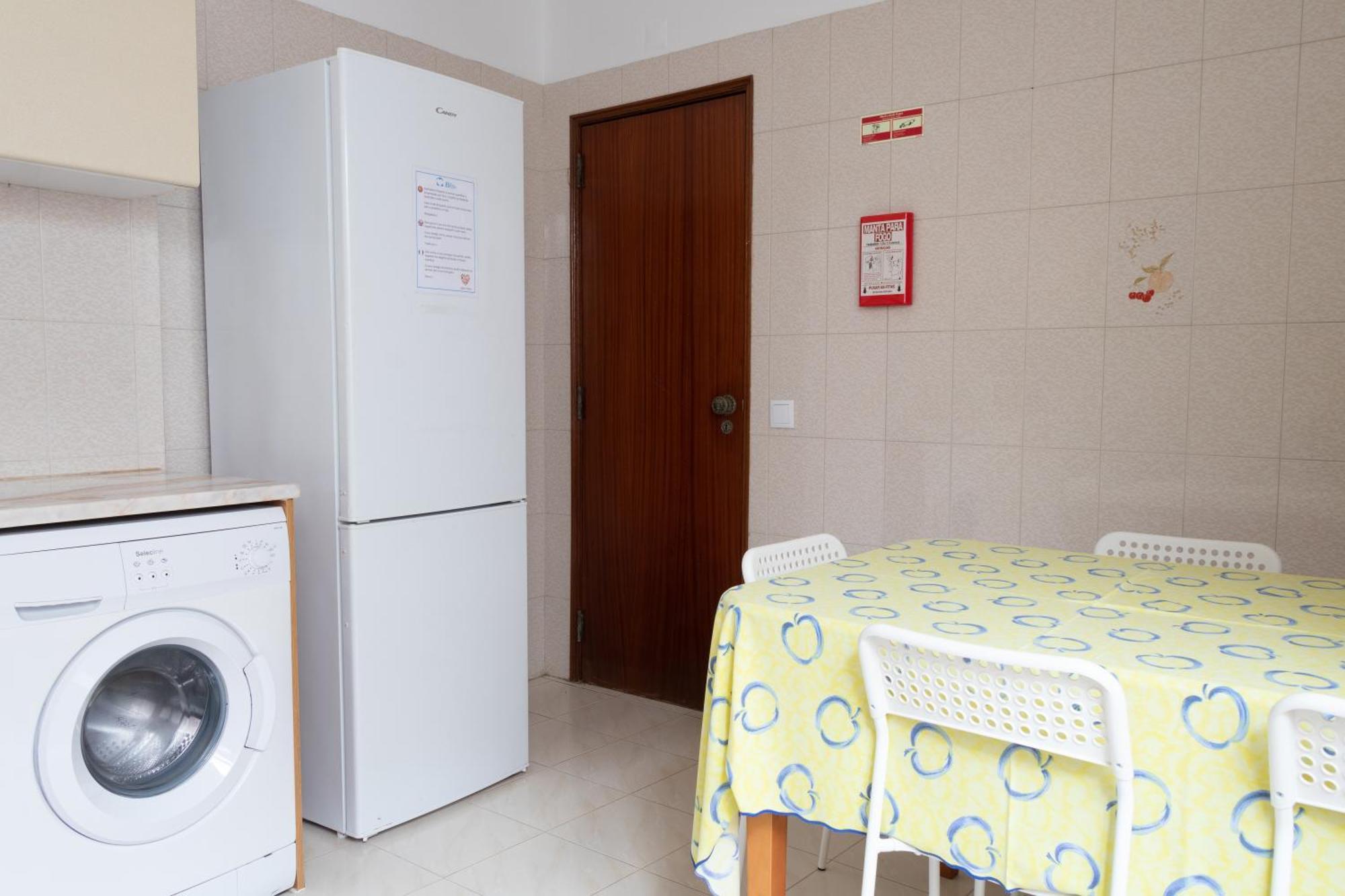Blife Martinya House - Private Rooms And Apartments Olhão Eksteriør billede